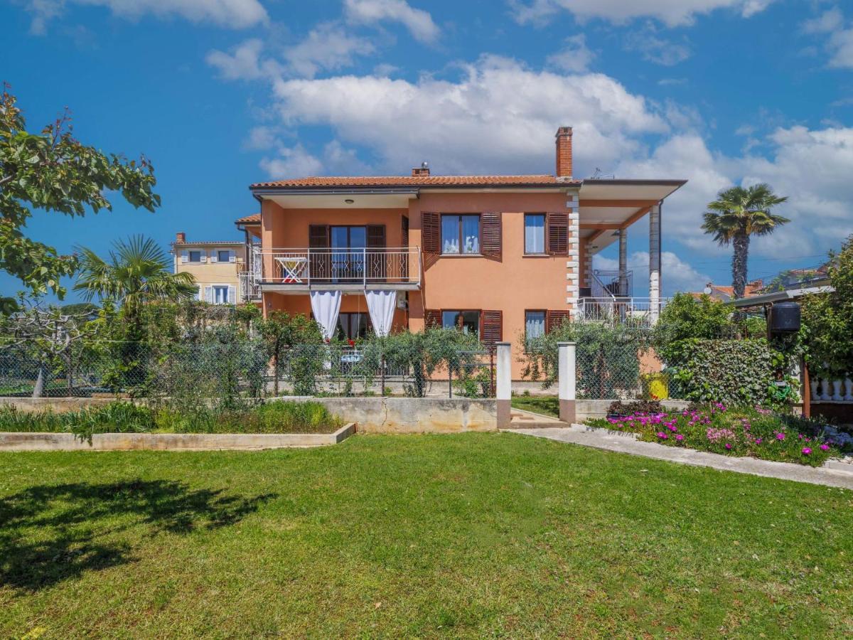Elvi - Uma106 By Interhome * Umag